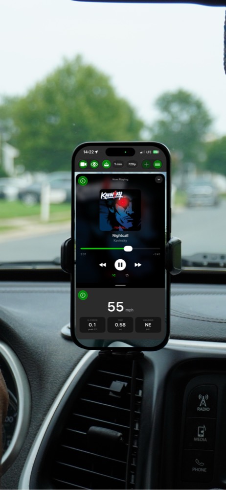 GoDash showing the music player above live telemetry